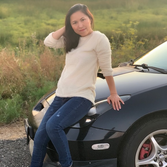 O-neck sweater - Picture 4 of 7